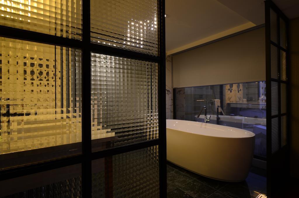 Reddot Hotel Тайчжун Экстерьер фото