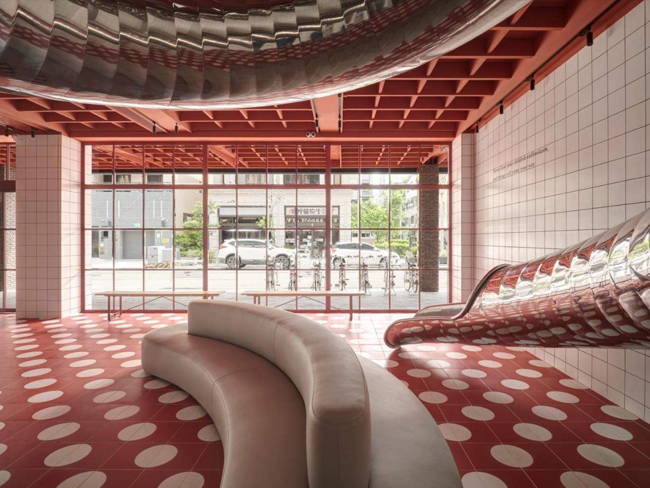 Reddot Hotel Тайчжун Экстерьер фото