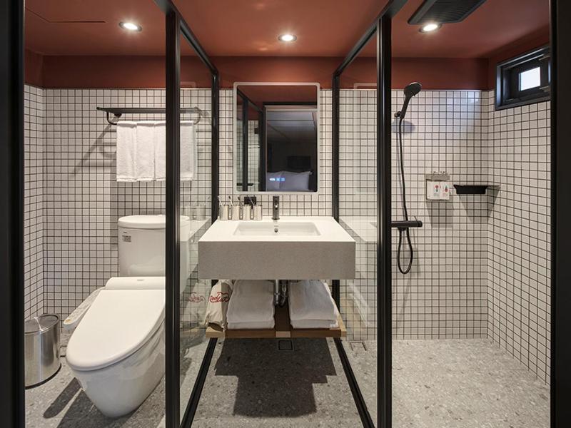 Reddot Hotel Тайчжун Экстерьер фото