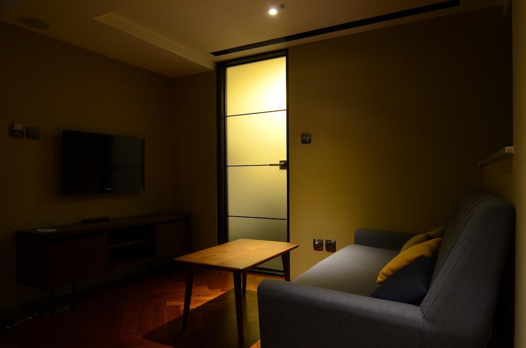 Reddot Hotel Тайчжун Экстерьер фото